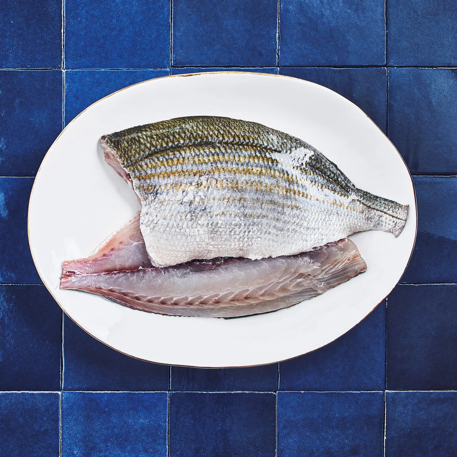 Poiscaille vous propose également ses poissons déjà passés en filets !