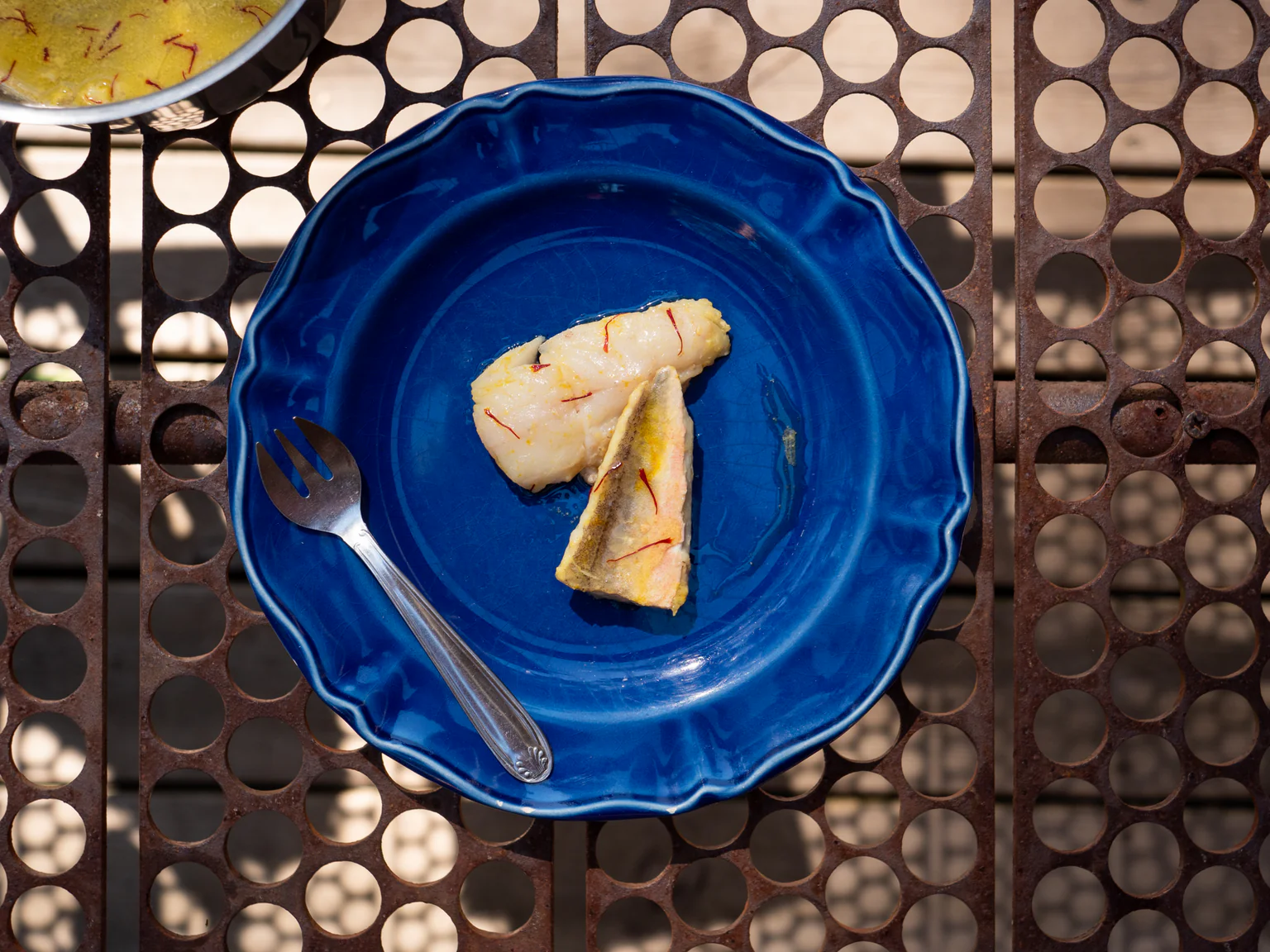 Une recette de filet de grondin poché au beurre et aux pistils de safran !