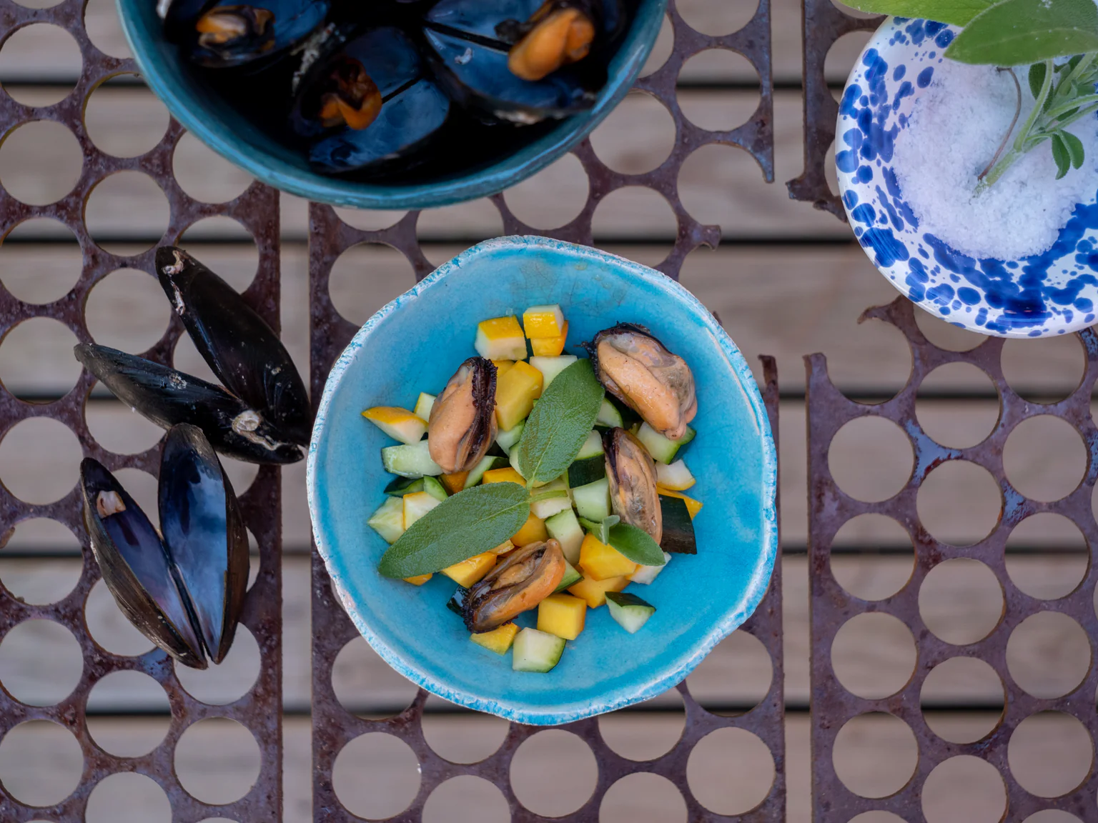 Moules marinières avec son duo de courgettes !