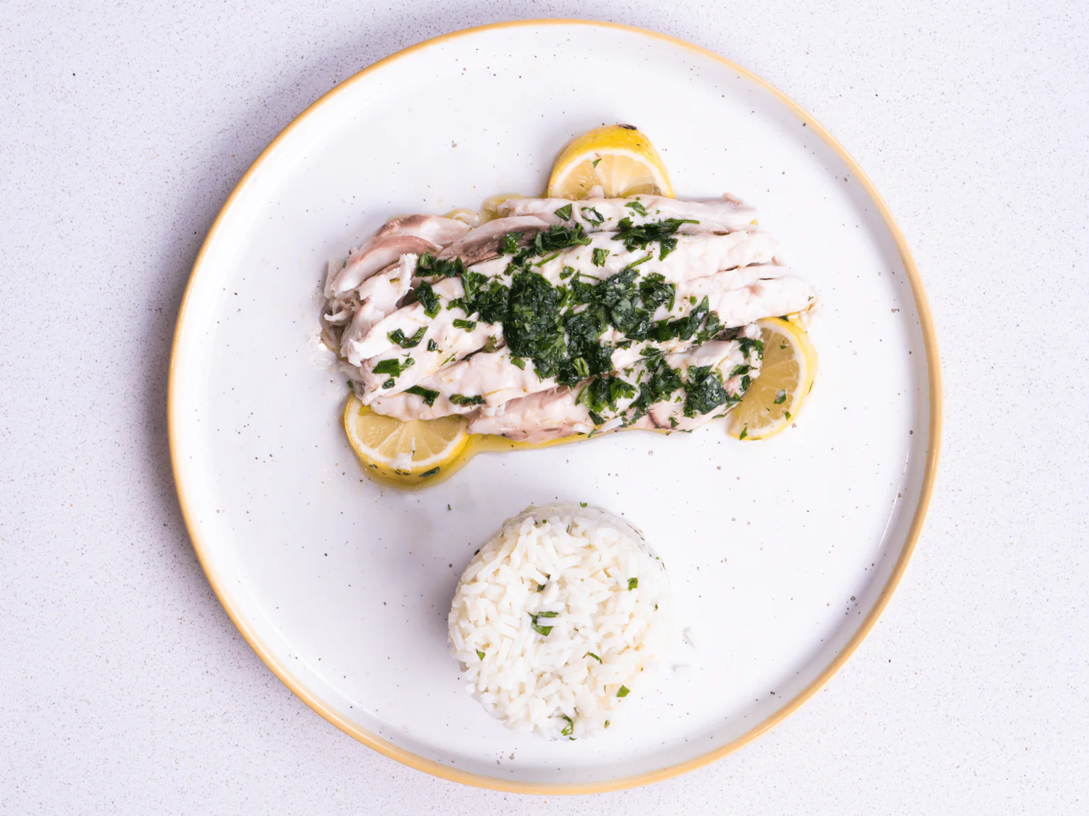 Recette poisson cuit à basse température accompagné de sauce verte.