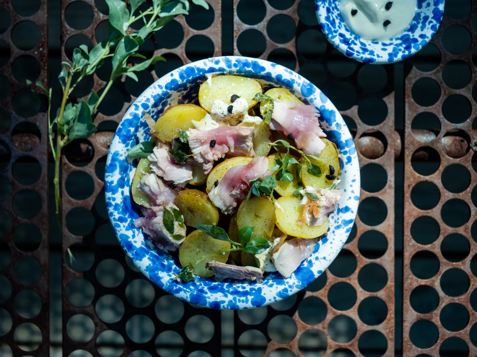 Recette pour ré-utiliser vos restes et ne pas gâcher. En salade de pomme de terre.