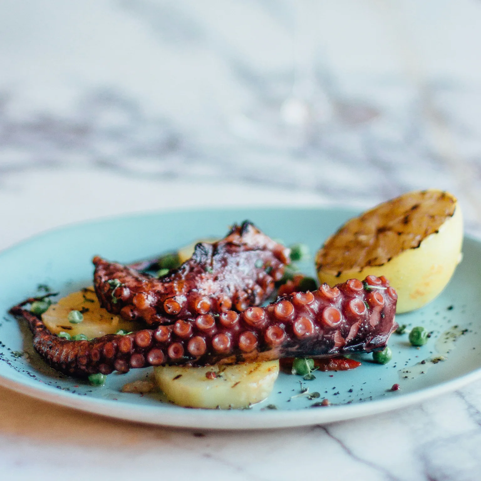 Une recette étonnante de poulpe aux saveurs indiennes pour régaler vos convives.
