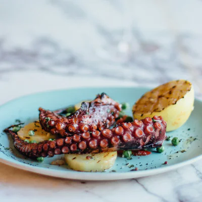 Une recette étonnante de poulpe aux saveurs indiennes pour régaler vos convives.