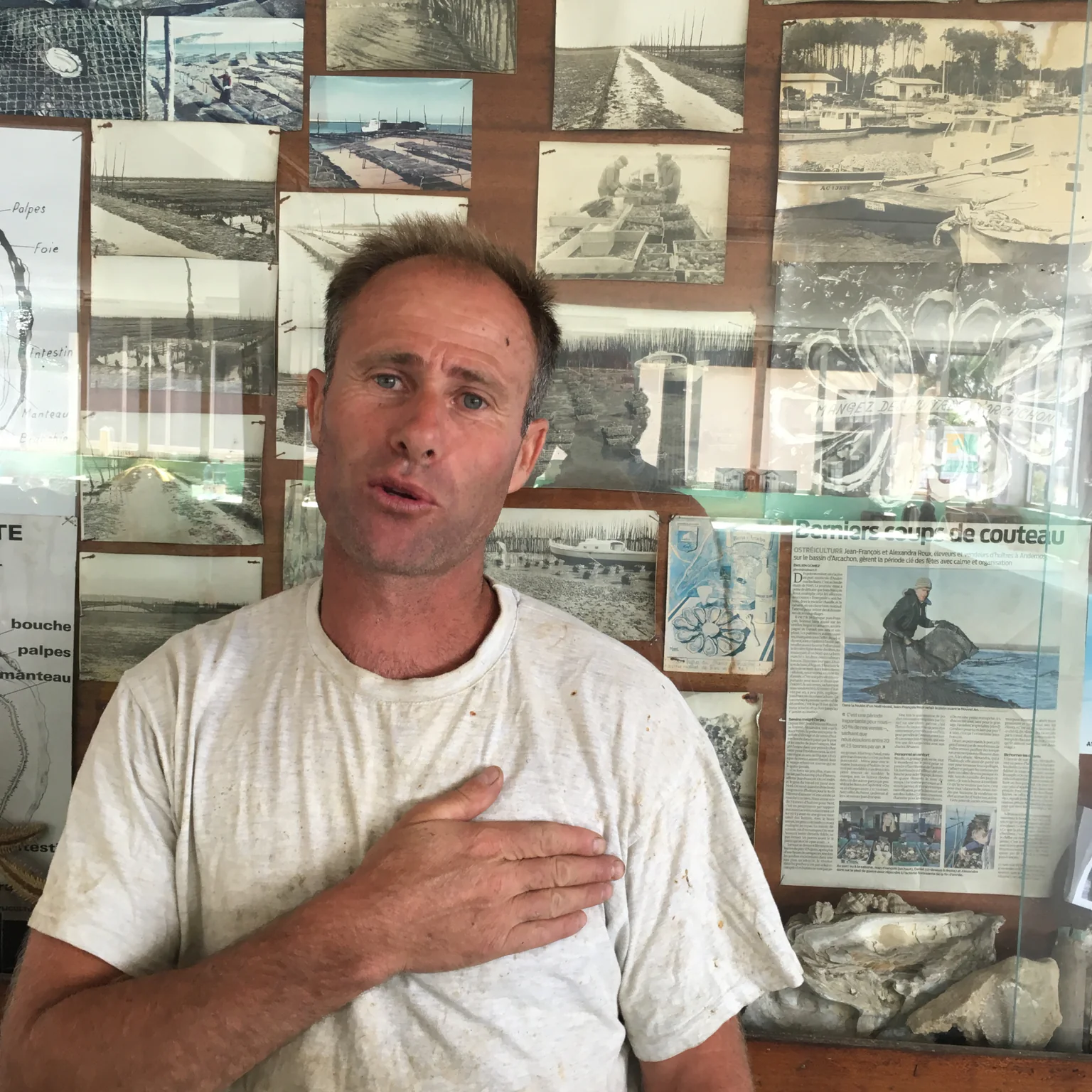 Une huître ultra locale, 100% née, élevée et affinée sur le Bassin d'Arcachon.