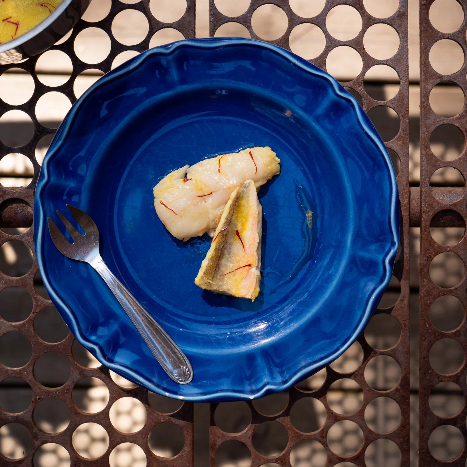 Une recette de filet de grondin poché au beurre et aux pistils de safran !